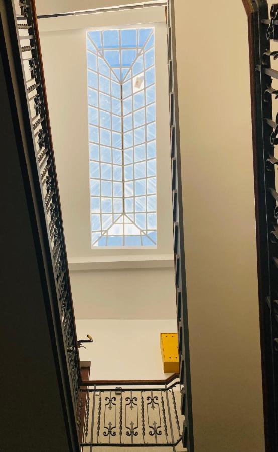 Apartament Kondor Shekspir غدانسك المظهر الخارجي الصورة